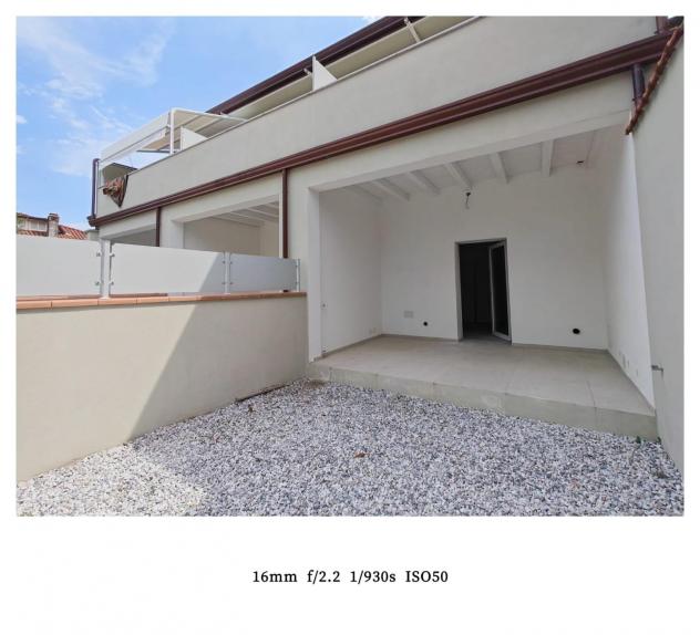 Villetta trifamiliare in vendita a Marina di Carrara - Carrara 150 mq Rif: 1425282