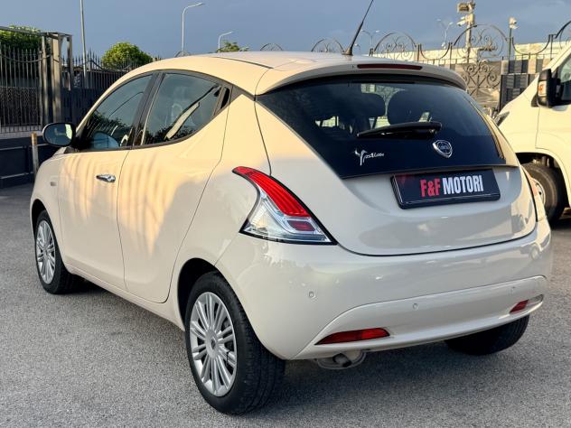 Lancia Ypsilon 1.2 Benz/Gpl 69 CV 5 porte Gold - Foto 4