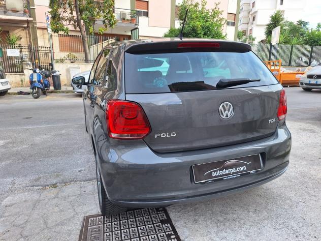 Volkswagen Polo 1.6 TDI 5 porte Highline - Foto 9