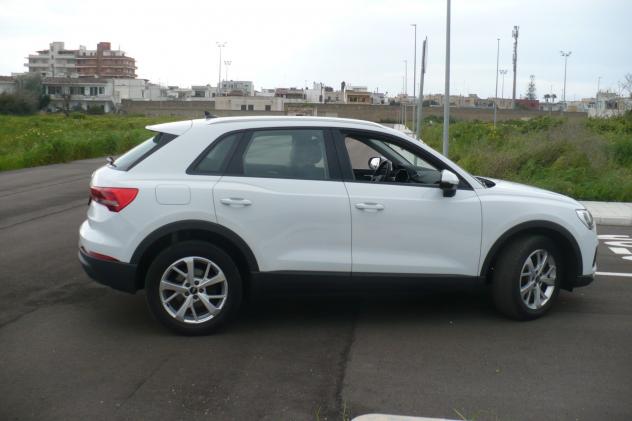 Audi Q3 35 TDI S tronic Business Advanced - Foto 7