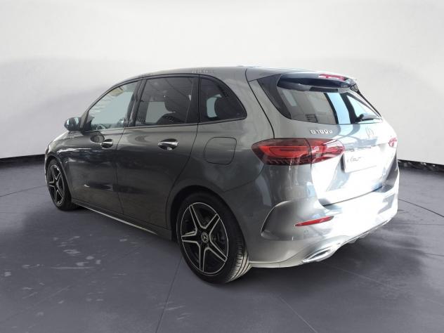 Mercedes-Benz Classe B B 180 d AMG Line Adv Plus - Foto 4