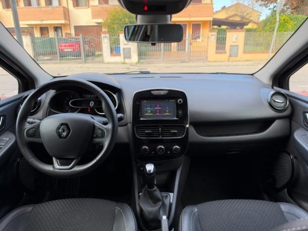 RENAULT Clio dCi 8V 75 CV 5 porte Moschino Intens rif. 24229742 - Foto 10
