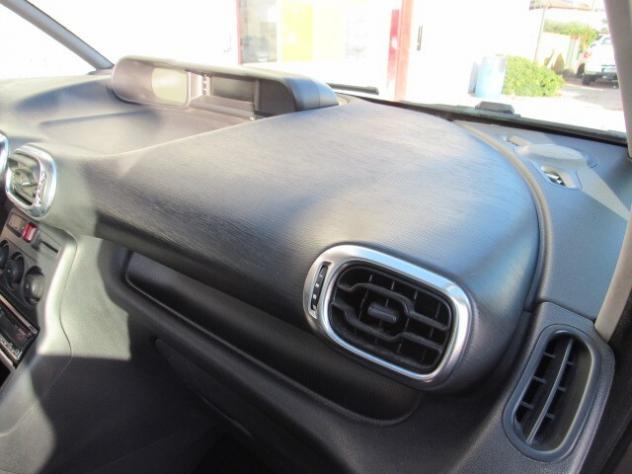 Citroen C3 Picasso 1.4 VTi 95 Exclusive Style IN PERFETTE CONDIZIONI MECCANICA E CARROZZERIA - Foto 9