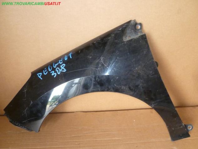 PARAFANGO ANT.S.(in plastica) NERO MET. PEUGEOT 308 (T7) 3 porte / 5 porte 999-U58094 Carrozzeria  Lamierati esterni  Fiancate  Parafango ant. PEUGEOT