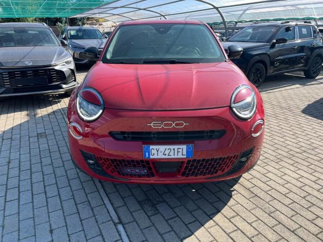 FIAT 600 600 1.2 hybrid La Prima 110cv auto - Foto 2