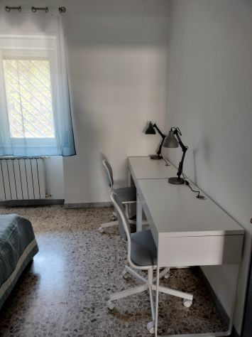 FITTO SOLO RAGAZZE POSTO LETTO IN CAMERA - Foto 2