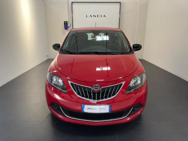 Lancia Ypsilon 1.0 FireFly 70cv S&S Hybrid SILVER - Foto 2