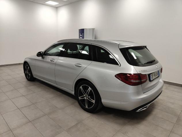 Mercedes-Benz Classe C 220d Sport auto Navi FariLED Pelle Camera+Sensori - Foto 8