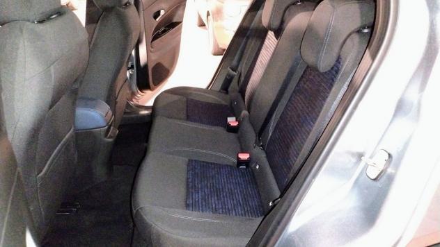 Alfa Romeo Junior 1.2 136 CV Hybrid eDCT6 - Foto 8