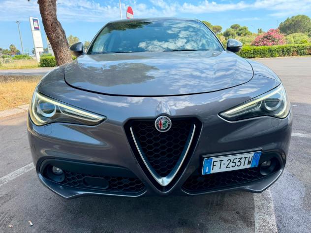 Alfa Romeo Stelvio 2.2 Turbodiesel 210 CV AT8 Q4 Executive