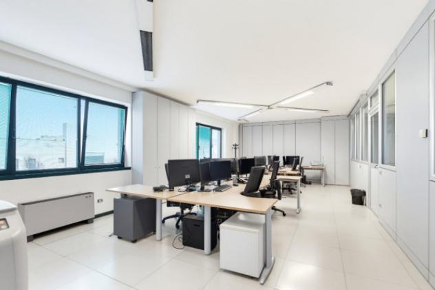 Immobile di 1500 m² con 5 locali in vendita a Gussago - Foto 13