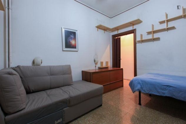 Ampia stanza singola - trilocale, cucina abitabile - Foto 5