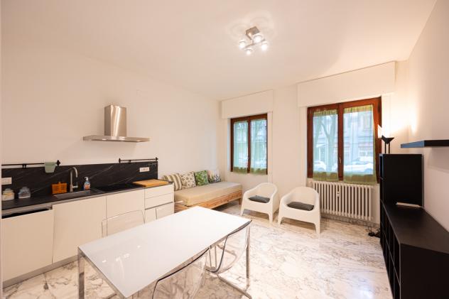 Quadrilocale in affitto a Milano