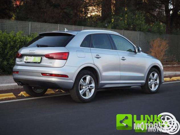 AUDI Q3 2.0 TDI 120 CV S tronic Sport - Foto 2