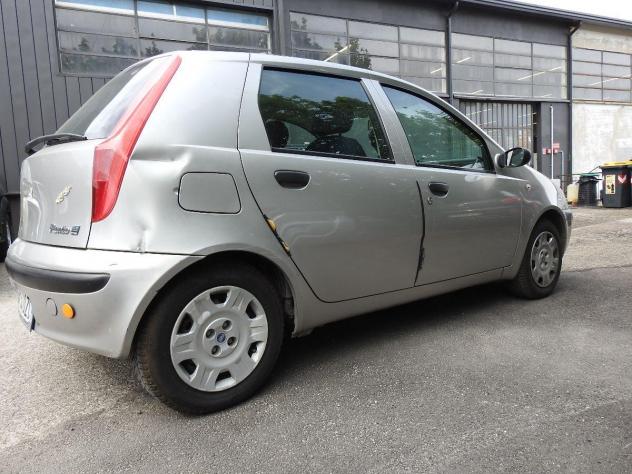 FIAT - Punto - 1.2 5p. climat - Foto 4