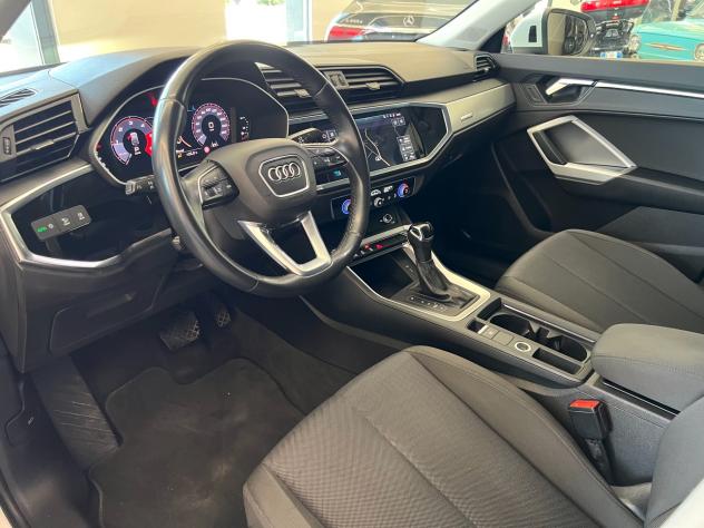 Audi Q3 SPB 40 TDI quattro S tronic Business Plus - Foto 9