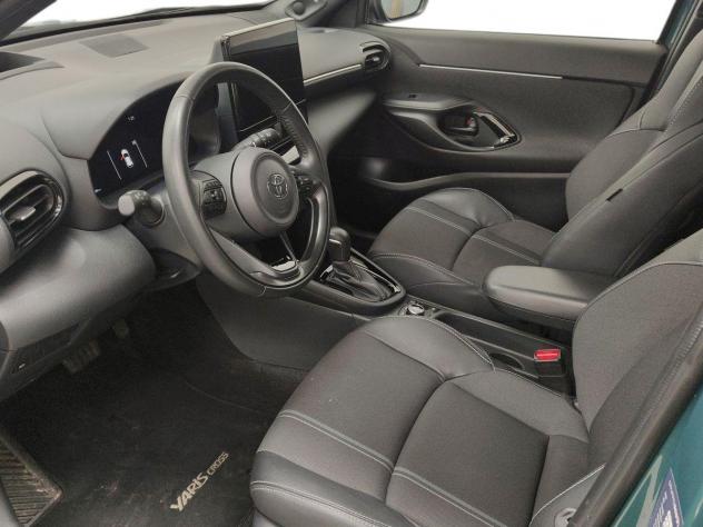 Toyota Yaris Cross 130 AWD LOU MY25 - Foto 6
