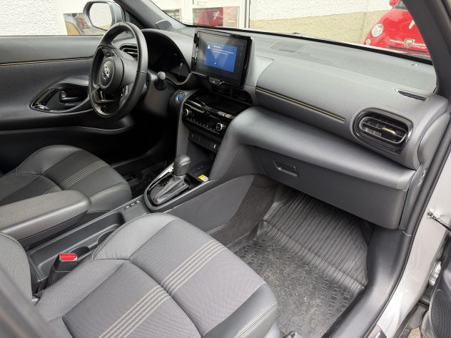 Toyota Yaris Cross Hybrid 2023 – 14.200 km – Garanzia Ufficiale - Foto 8
