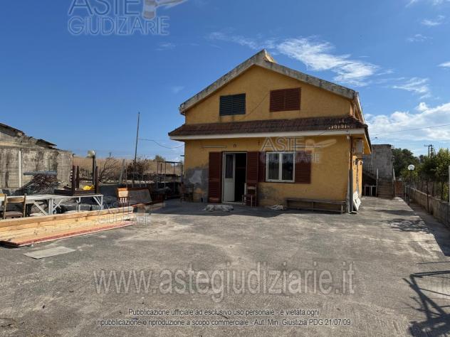 IMMOBILI-IMMOBILE RESIDENZIALE-Contrada Primosole, Fondo 10