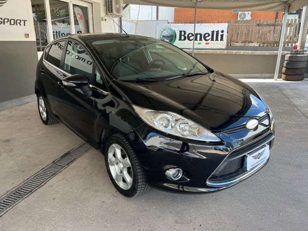 Ford Fiesta Titanium 1.4 97 CV GPL della Casa - Foto 2