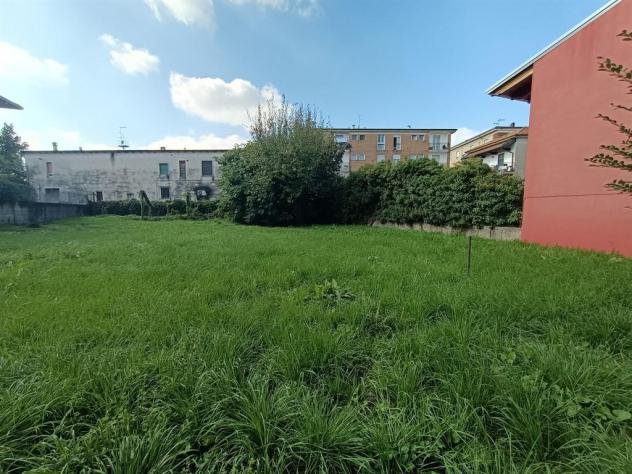 VILLA Indipendente da ristrutturare con Ben Oltre 1000 mq. di Giardino - Foto 19