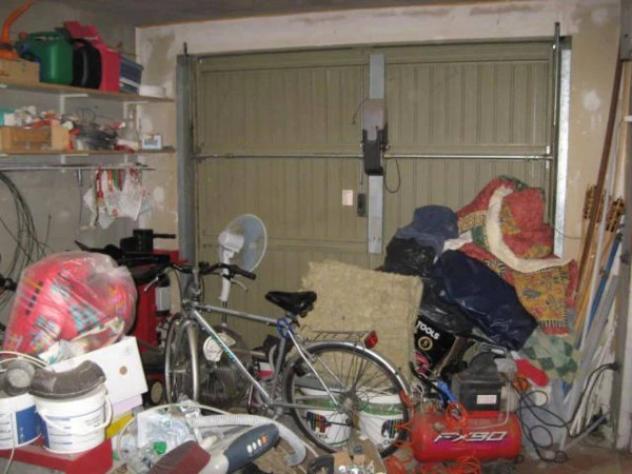 Immobile in asta di 159 m² con più di 5 locali e box auto in vendita a Forlì - Foto 10