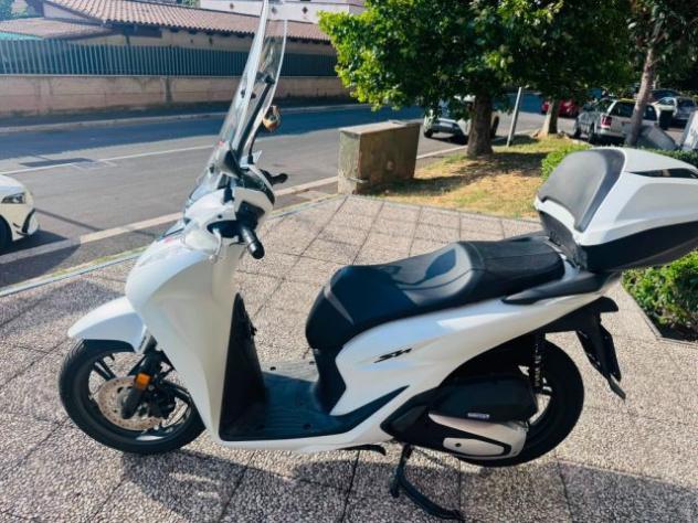 HONDA SH 125 TUTTO INCLUSO ANCHE PASSAGGIO! MINI RATE rif. 23921846 - Foto 3