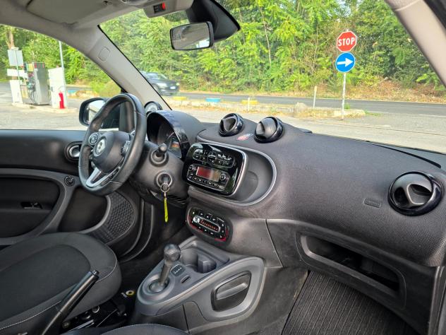 Smart ForTwo 70 1.0 twinamic BRABUS Style E6 Automatico NEO 2019 - Foto 7