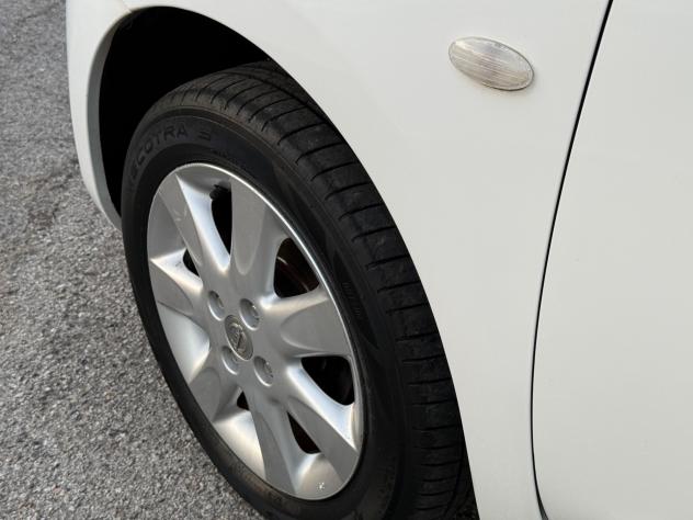 Nissan Micra 1.2 12V 5 porte Tekna 2013 - Foto 7