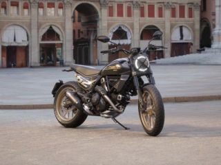 Ducati Scrambler FULL THROTTLE