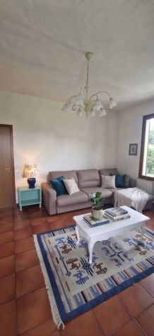 Appartamento Violetta_ Bilocale arredato con vista sulle colline