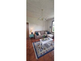 Appartamento Violetta_ Bilocale arredato con vista sulle colline