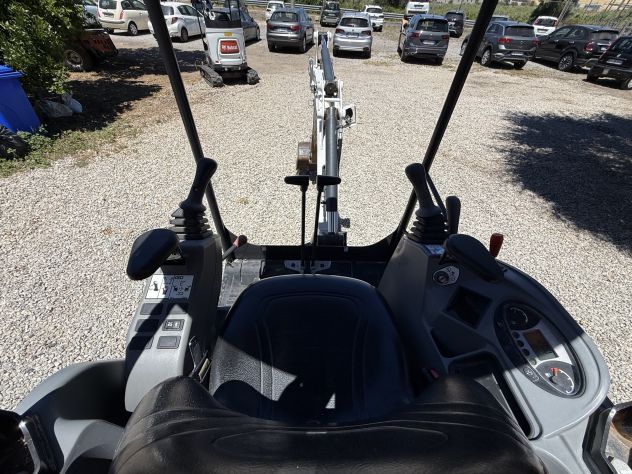 Mini escavatore Bobcat E17z - Foto 6
