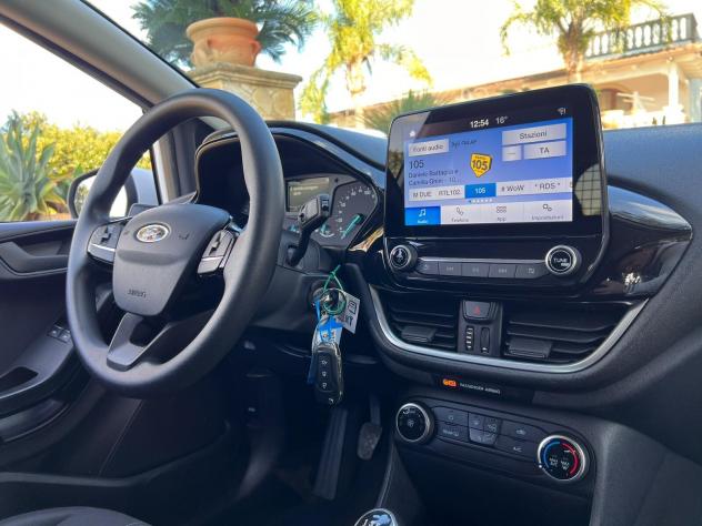 Ford Fiesta 1.5 TDCi 85 CV 3 porte Van Trend - Foto 9