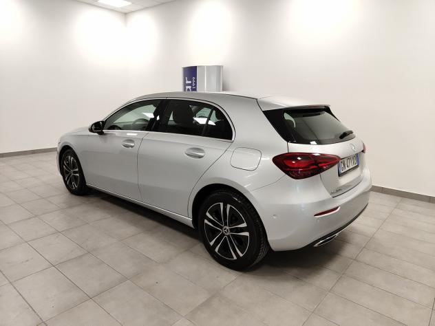 Mercedes-Benz Classe A 250 e Plug-in Hybrid auto FariLED Navi Sedili Risc - Foto 9
