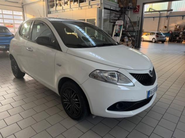 LANCIA Ypsilon 1.2 69 CV 5 porte GPL Ecochic Gold rif. 23940414 - Foto 2