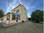 Villa in vendita a Lucca 200 mq  Rif: 1337468