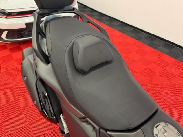 YAMAHA T-Max 560 TECH KAMO GARANZIA 2028 TAGLIANDATO rif. 23949445 - Foto 9