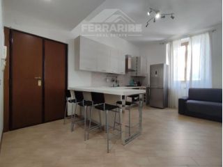 Trilocale in affitto a Monteverde Nuovo € 1.300