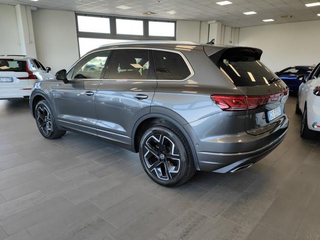 Volkswagen Touareg 3.0 V6 TDI SCR Fari Matrix IQ.LIGHT Pelle Navi DAB - Foto 9