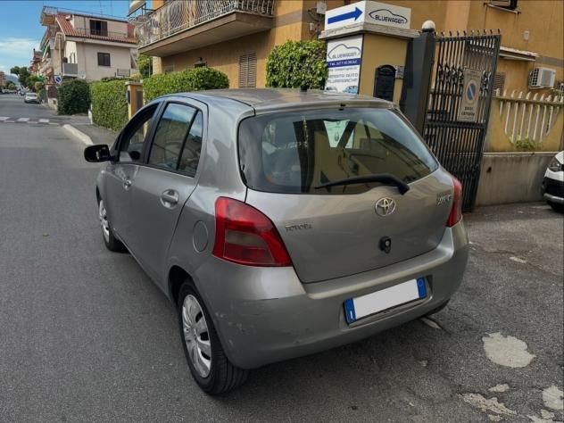 Toyota Yaris 1.3 Benzina 5 porte 87cv Ottima anche x NEOPATENTATI - Foto 3