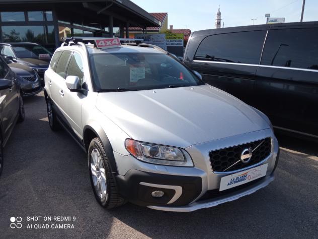 Volvo XC70 D4 Momentum 4wd 215CV AUT - Foto 3