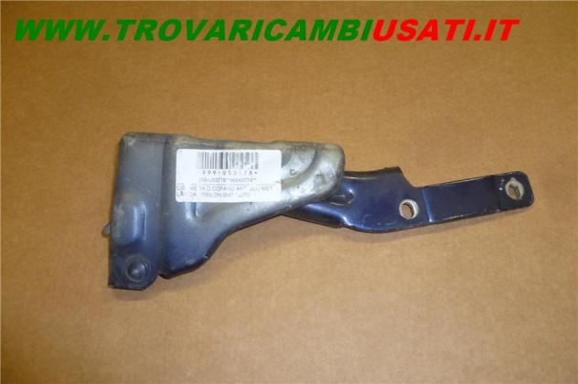 CERNIERA D.COFANO ANT. BLU MET. LANCIA YPSILON (843-TE/TI)  Carrozzeria  Lamierati esterni  Cofano  Cerniera cofano  LANCIA - YPSILON - 01-07-2003 - 0