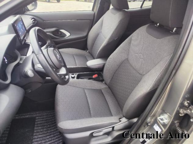 TOYOTA Yaris Cross 1.5 Hybrid 5p. E-CVT AWD-i Trend rif. 24209123 - Foto 10