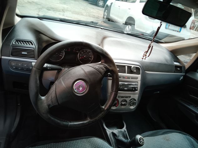 Vendo Fiat Grande Punto 1.3 Multijet - 2009 - Neopatentati - Economica - Foto 5