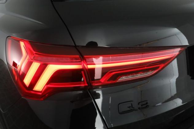 AUDI Q3 Q3 40 TDI quattro S tronic Identity Black rif. 24043028 - Foto 10