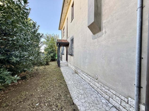 “La casa delle 2 dimore” con 2 appartamenti e parchetto alberato - Foto 8