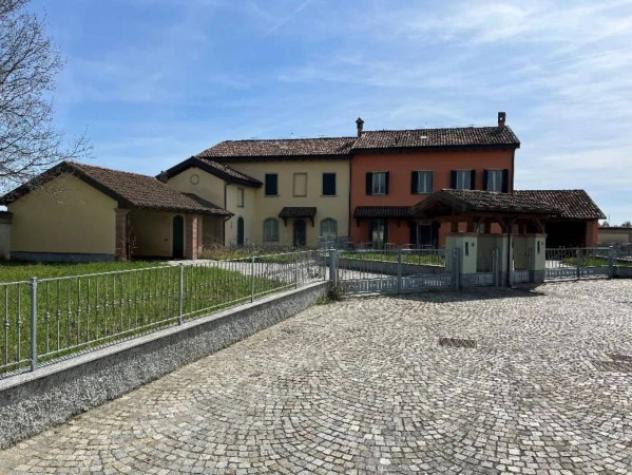 Immobile in asta di 80 m², box auto doppio in vendita a Codogno - Foto 2