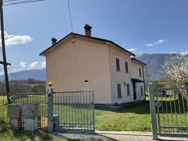 Leonessa frazione Vallunga indipendente mq 220 mq 17.000 terreno seminativo - Foto 13