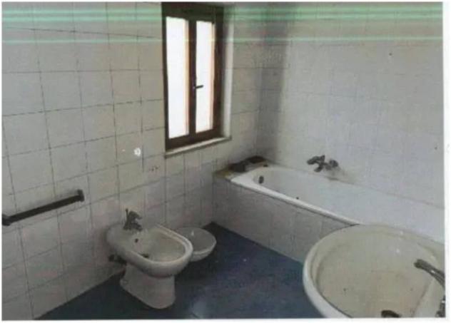 Immobile in asta di 111 m² con più di 5 locali e box auto in vendita a Marsciano - Foto 11